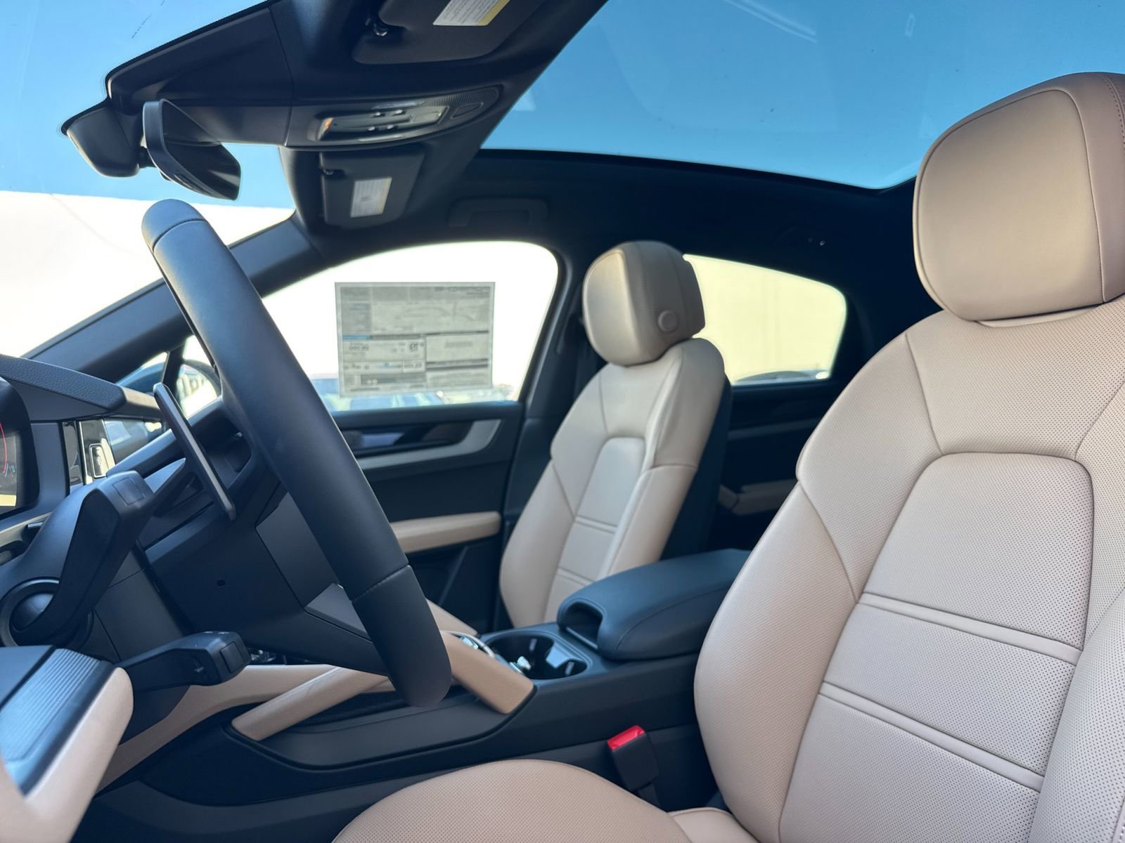 New 2026 Porsche Cayenne Coupe image 5