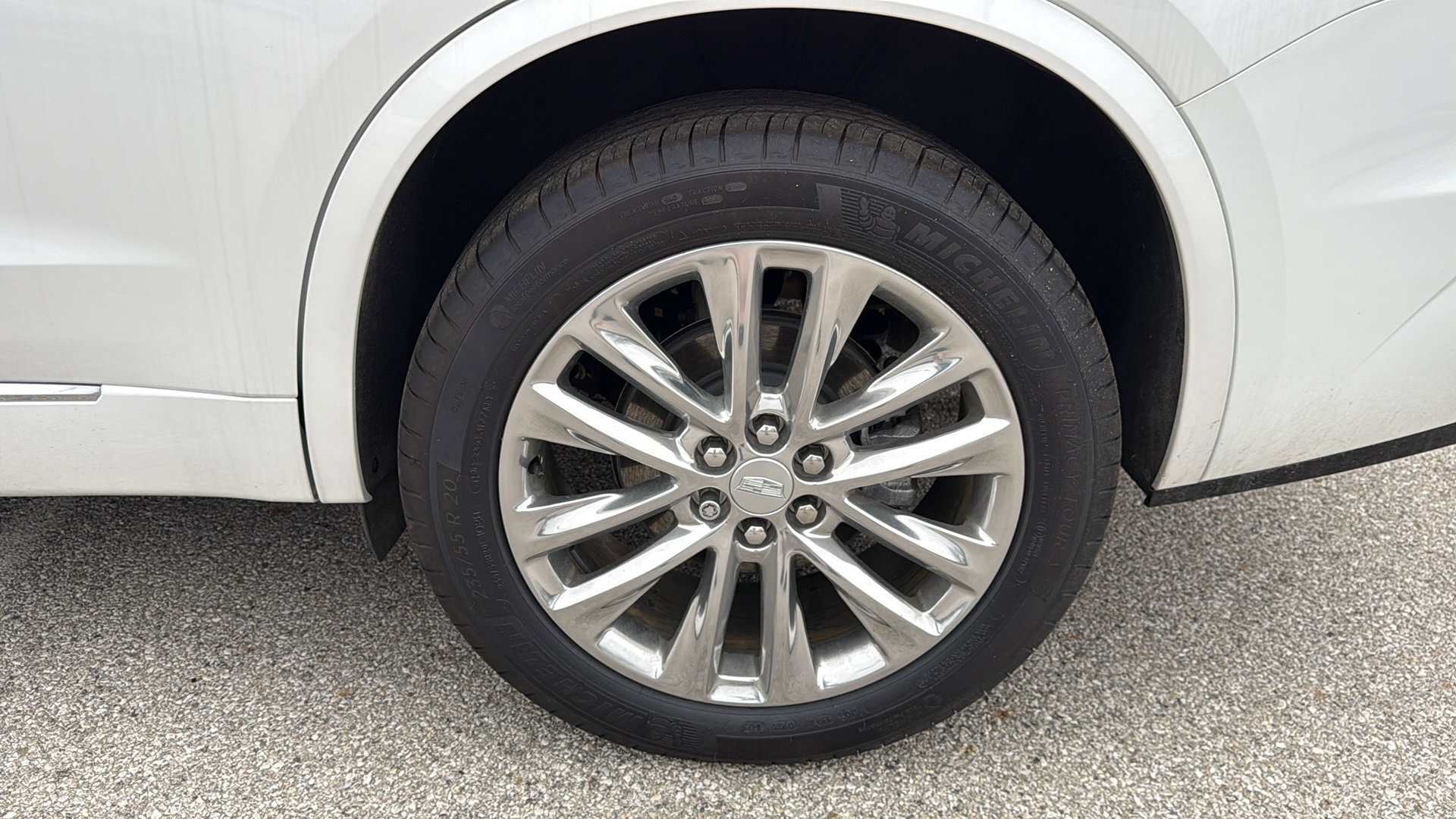 New 2025 Cadillac XT6 Premium Luxury image 32