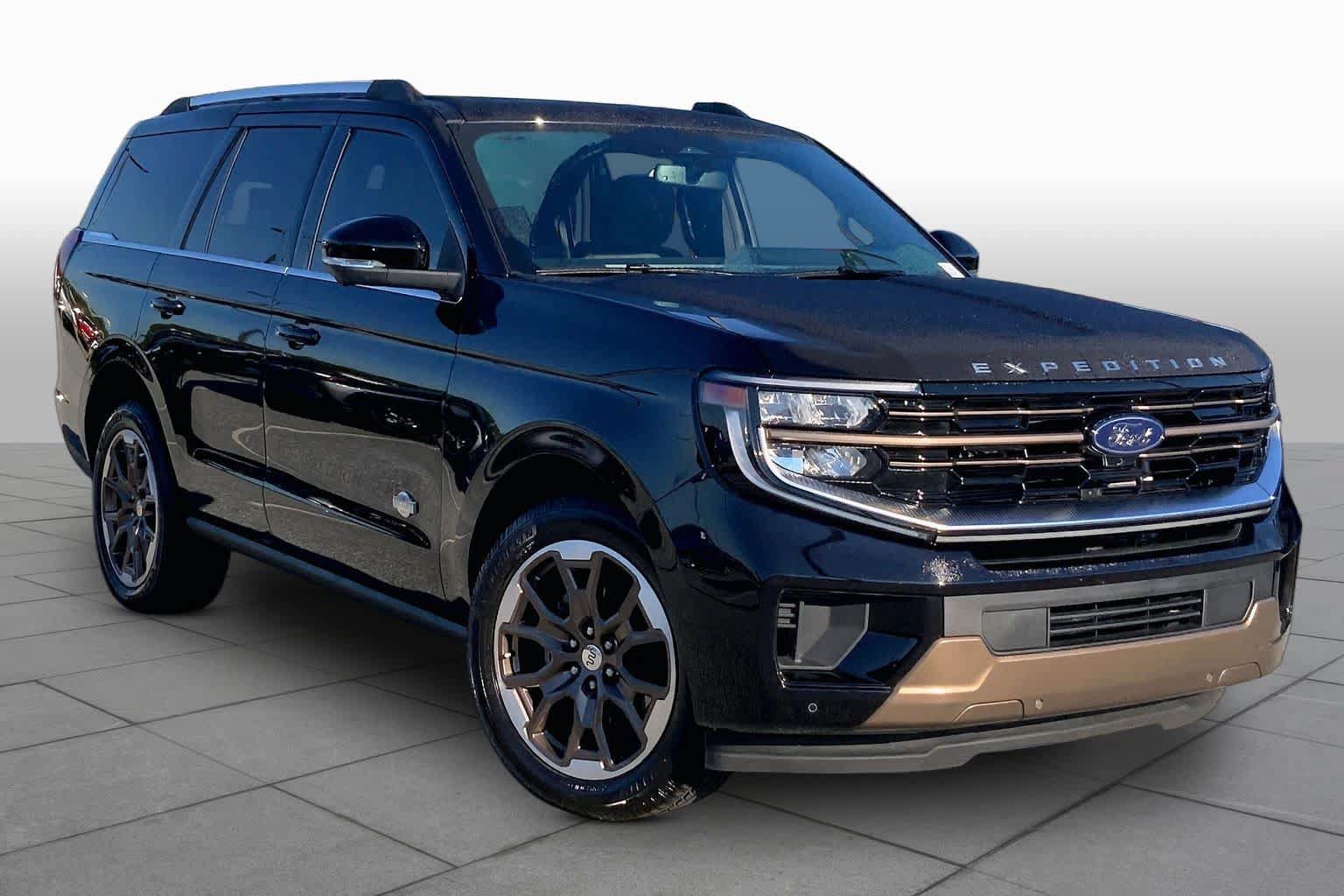 Certified 2026 Ford Expedition King Ranch AWD/4WD image 3