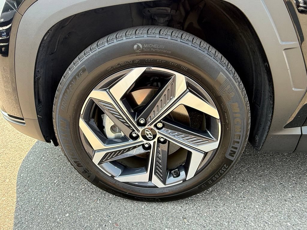 Certified 2024 Hyundai Tucson Limited AWD/4WD image 29