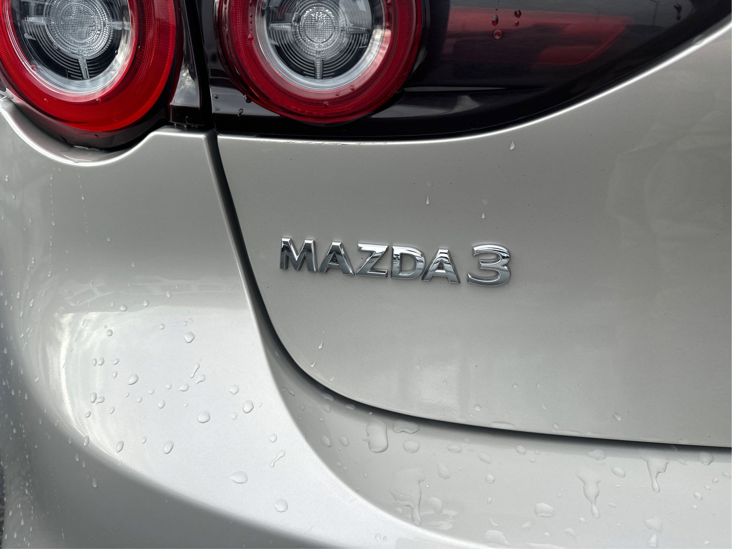 Used 2024 MAZDA MAZDA3 s FWD image 25