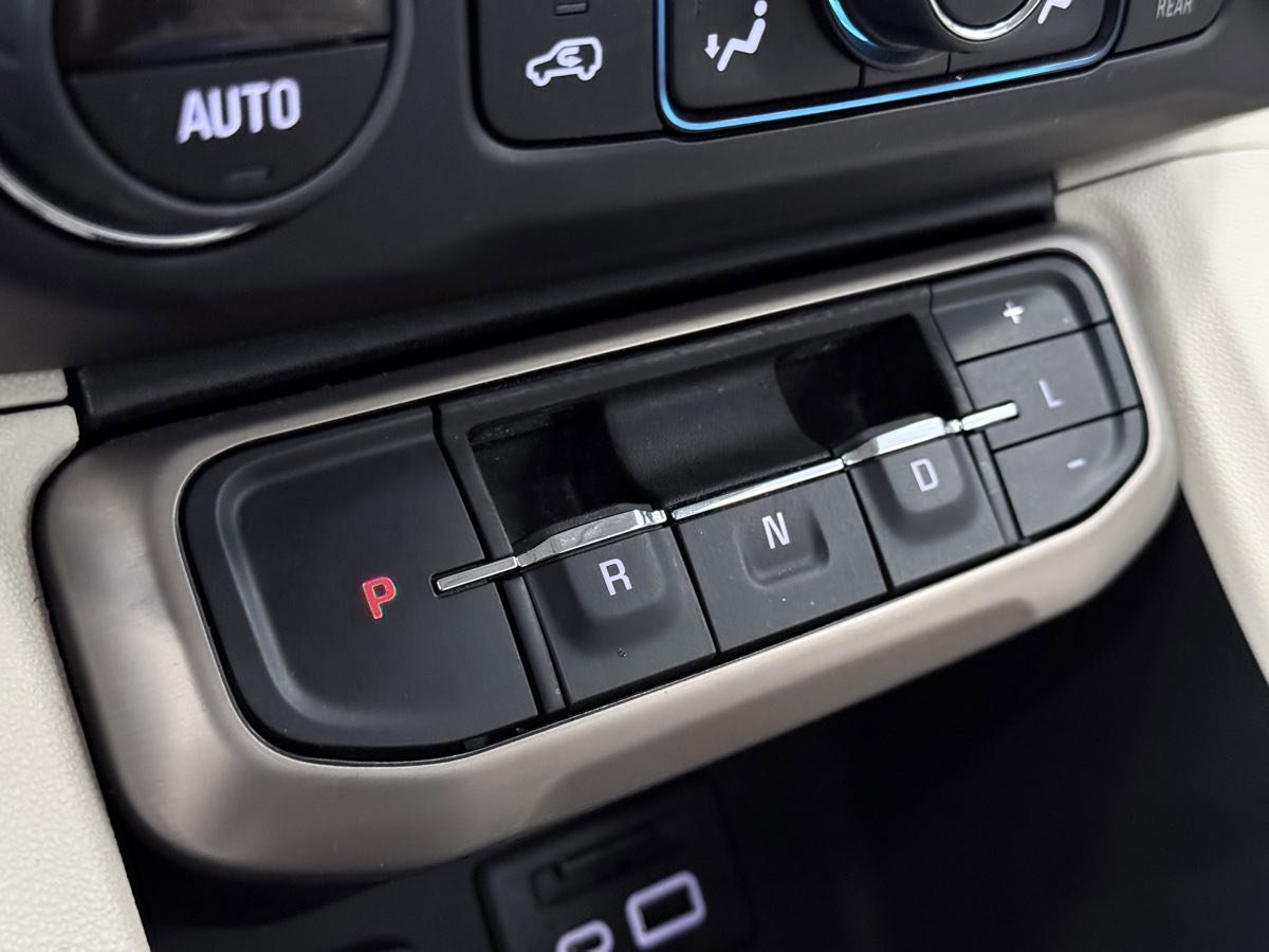 Used 2023 GMC Acadia Denali w/ Denali Ultimate Package image 54