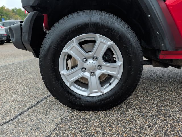 Used 2021 Jeep Wrangler Unlimited Sport w/ Cold Weather Group AWD/4WD image 29