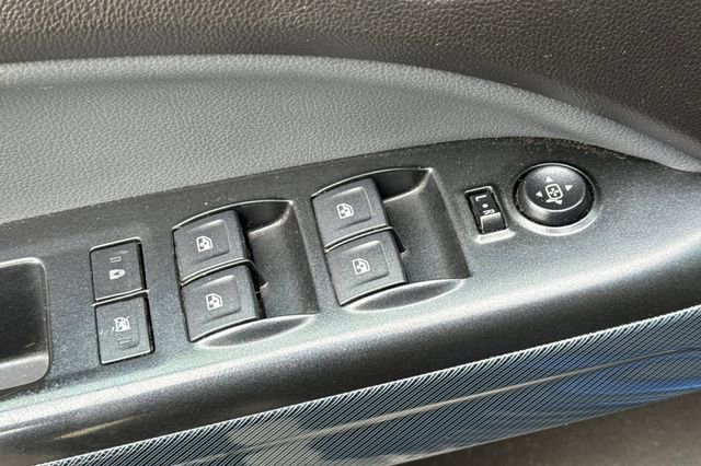 Used 2018 Chevrolet Colorado Z71 image 12