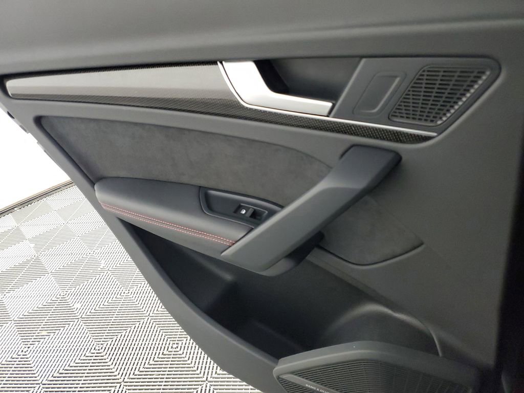 Certified 2023 Audi SQ5 Premium Plus w/ Premium Plus Package AWD/4WD image 17