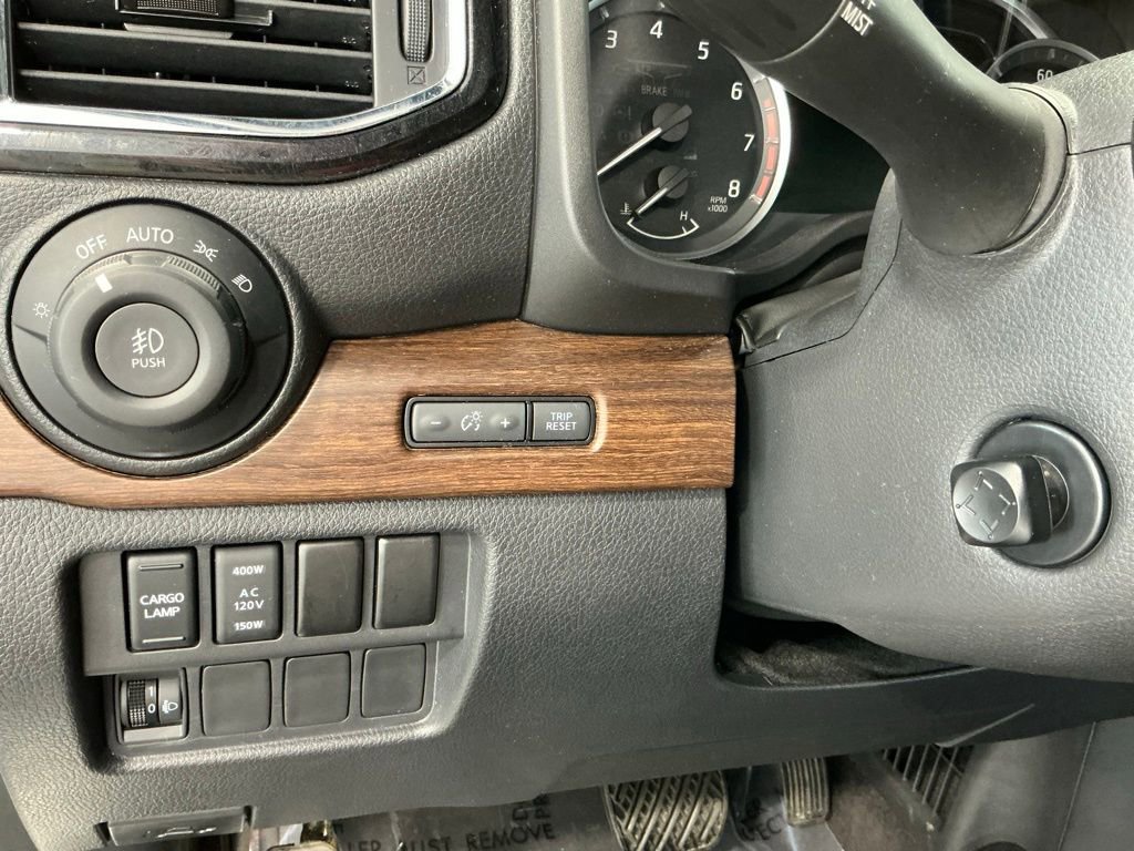 Used 2023 Nissan Titan Platinum Reserve w/ Moonroof Package image 46