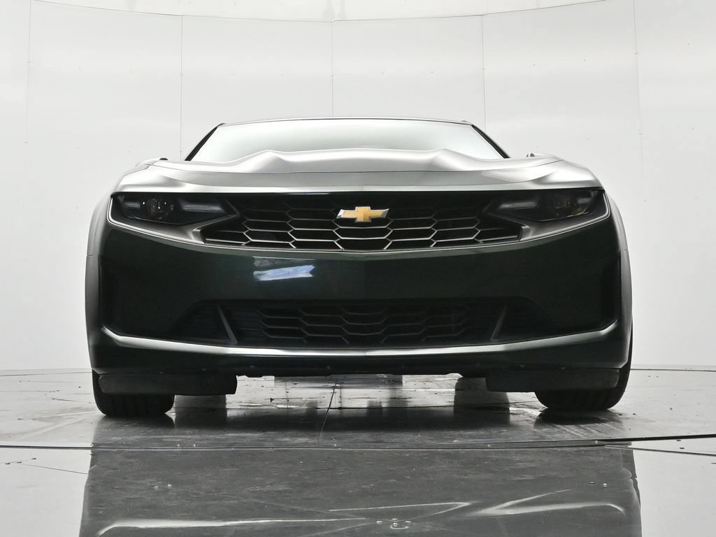 Used 2020 Chevrolet Camaro LT RWD image 33