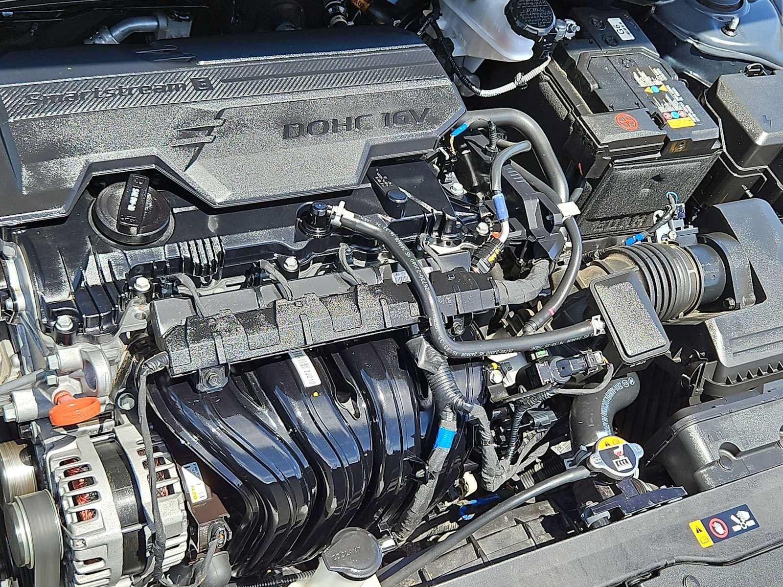 Certified 2024 Hyundai Elantra SEL FWD image 14