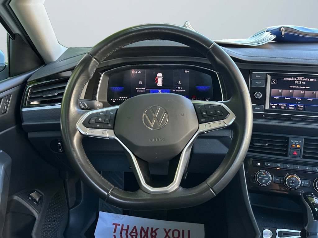 Used 2023 Volkswagen Jetta SE FWD image 12