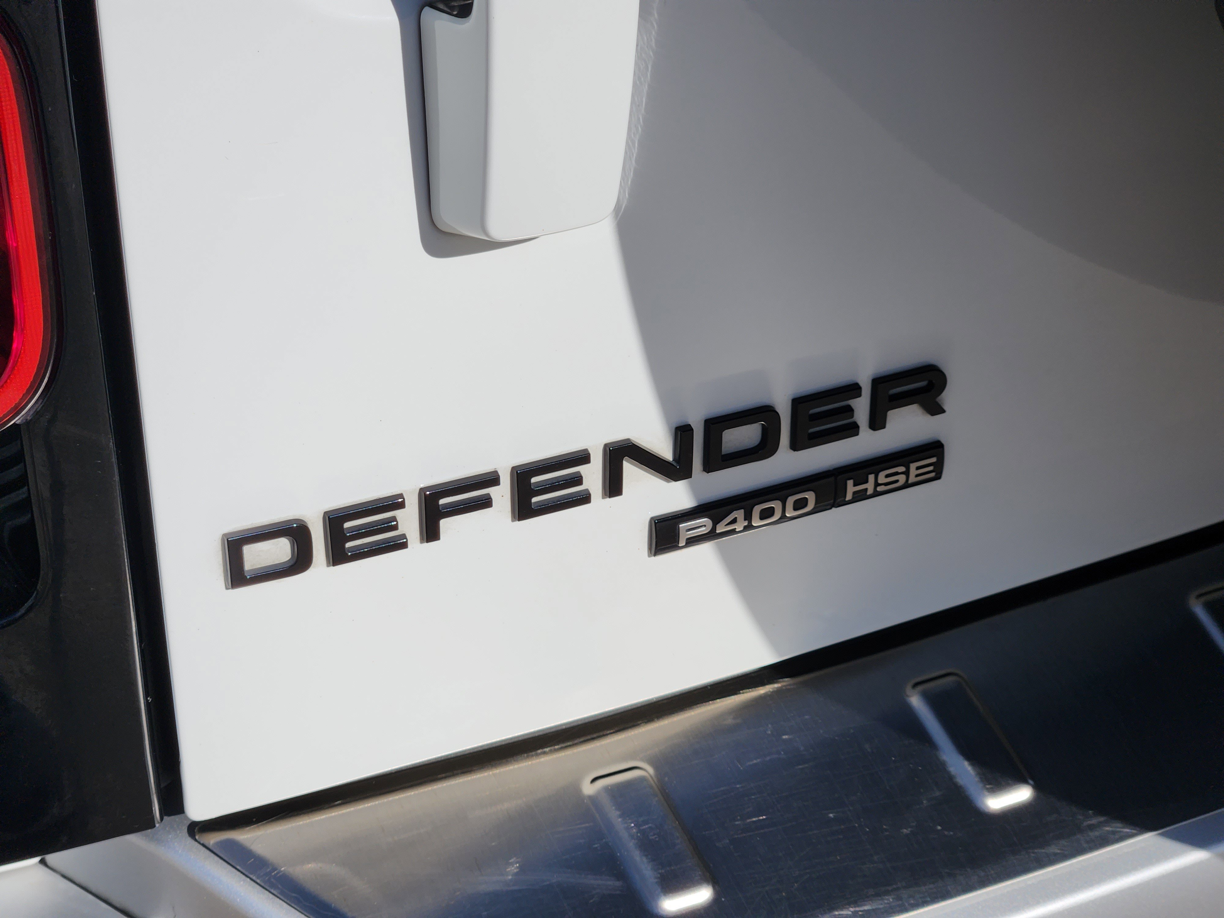Used 2020 Land Rover Defender 110 HSE AWD/4WD image 31