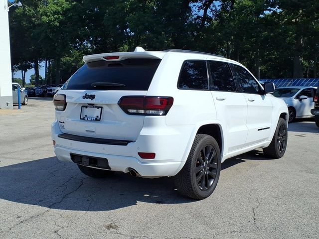 Used 2021 Jeep Grand Cherokee Altitude AWD/4WD image 11