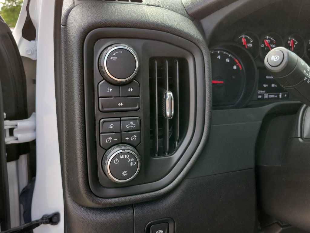 Used 2024 Chevrolet Silverado 2500 Custom w/ Custom Value Package AWD/4WD image 22