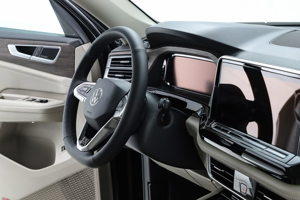 New 2026 Volkswagen Atlas SEL Premium R-Line image 35