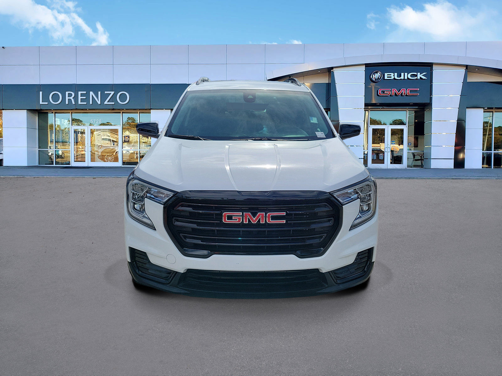Used 2023 GMC Terrain SLE w/ Elevation Edition FWD image 2
