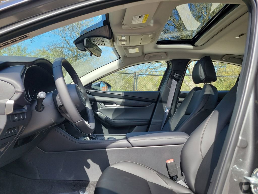 New 2026 MAZDA MAZDA3 2.5 S Sedan w/ Preferred Pkg image 3