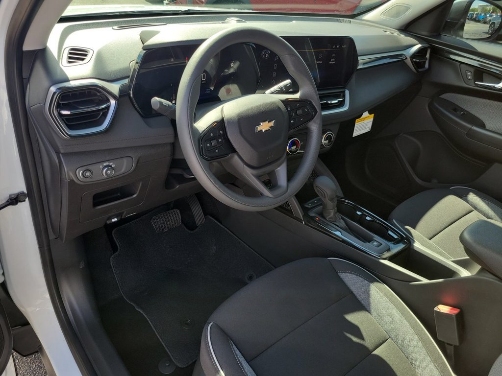 New 2026 Chevrolet TrailBlazer LS w/ LS Convenience Package FWD image 10