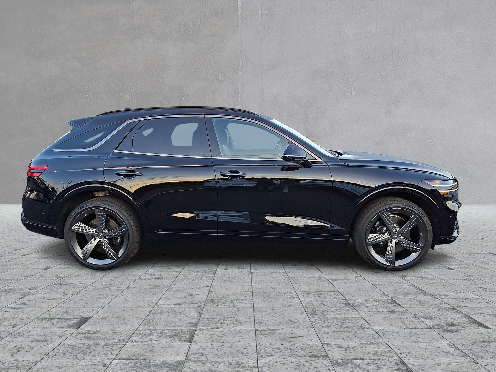 Used 2024 Genesis GV70 3.5T Sport w/ Sport Prestige Package AWD/4WD image 7
