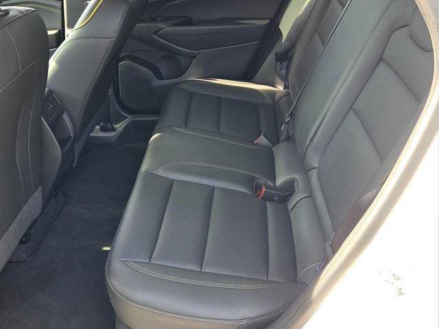 Certified 2024 Chevrolet Trax ACTIV w/ Driver Confidence Package FWD image 12