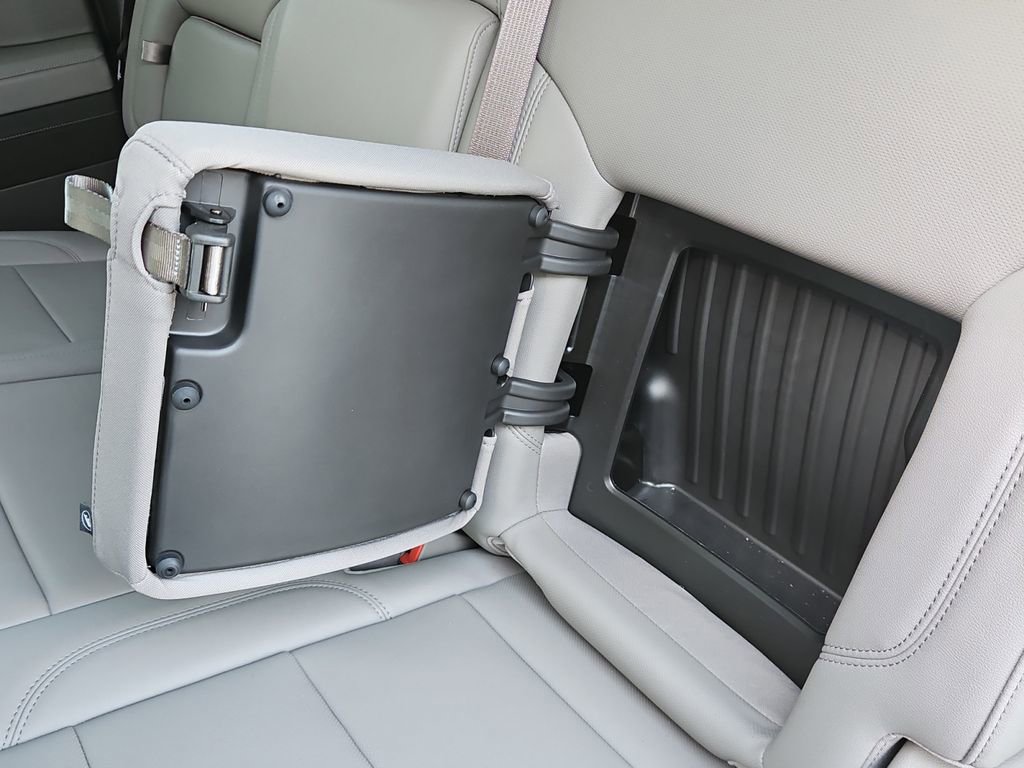 Used 2023 GMC Sierra 1500 SLT w/ SLT Premium Package image 30