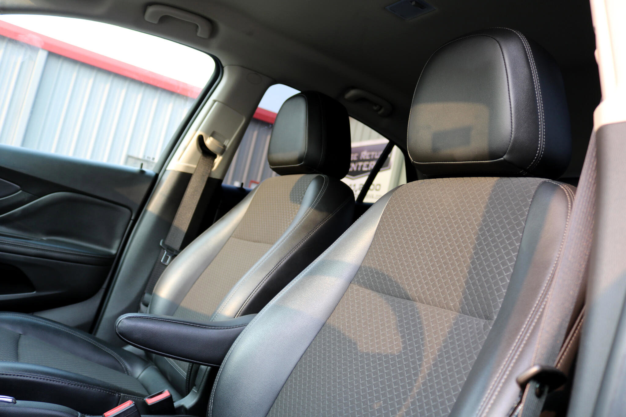 Used 2019 Buick Encore Preferred w/ Safety Package image 15