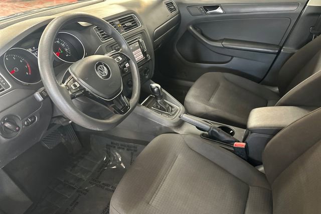Used 2015 Volkswagen Jetta S w/ Welcome Package image 11