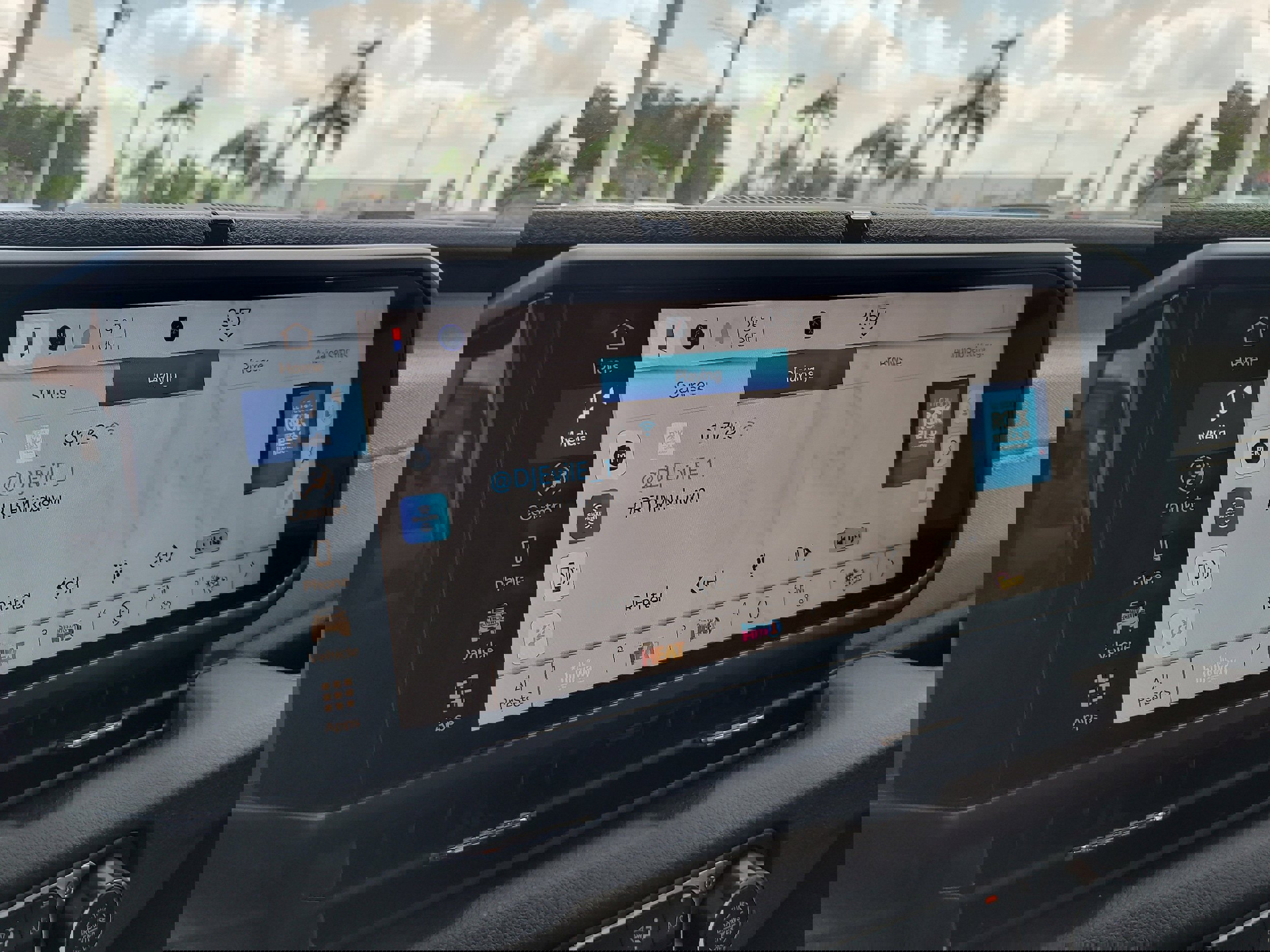 New 2025 Jeep Gladiator Sport image 16