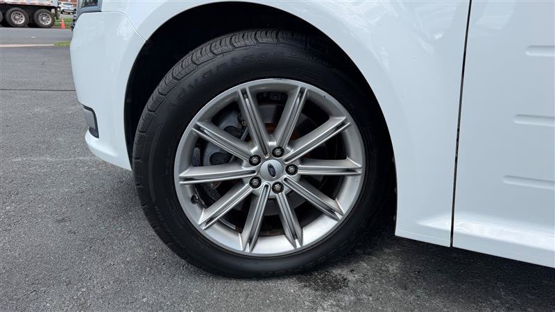 Used 2019 Ford Flex Limited AWD/4WD image 15