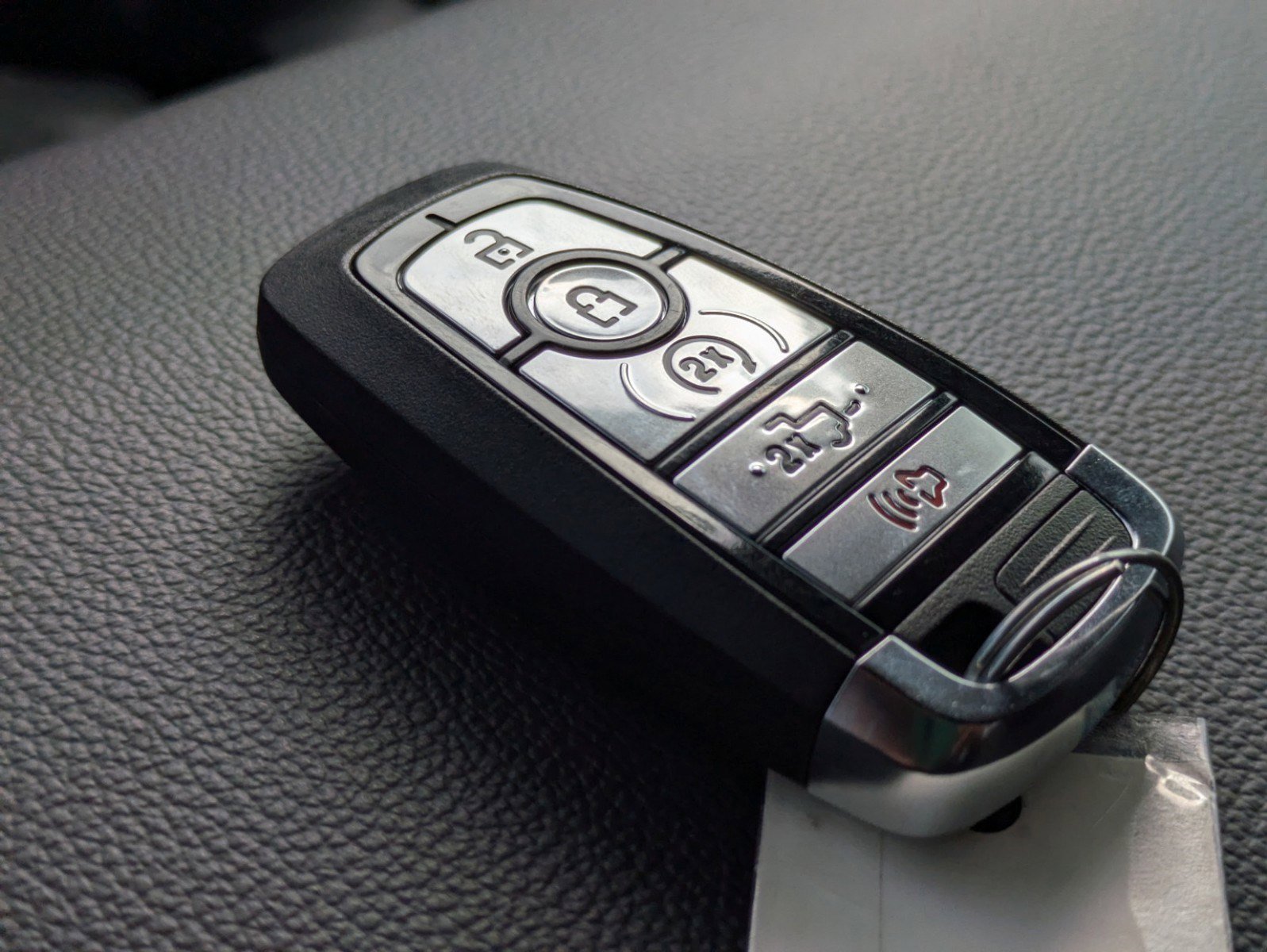 New 2025 Ford F150 Lariat w/ Equipment Group 501A Mid image 38