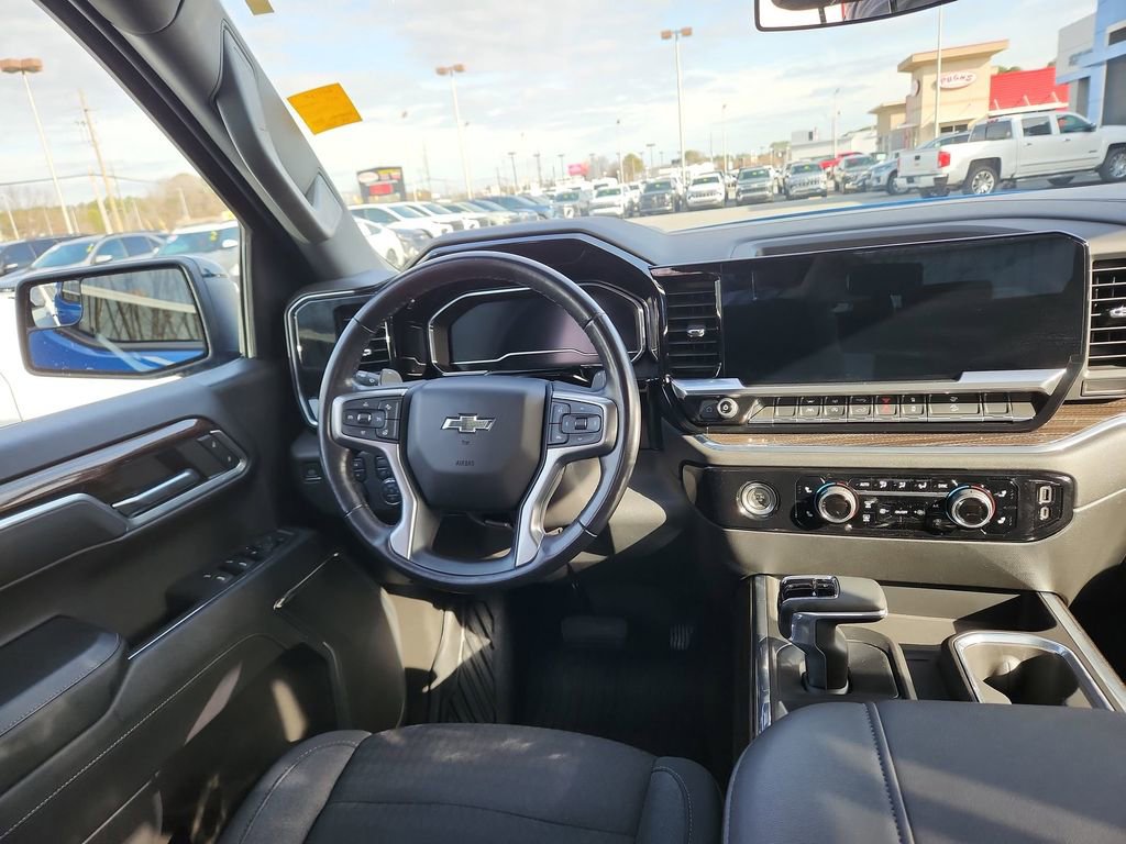 Certified 2023 Chevrolet Silverado 1500 RST image 12