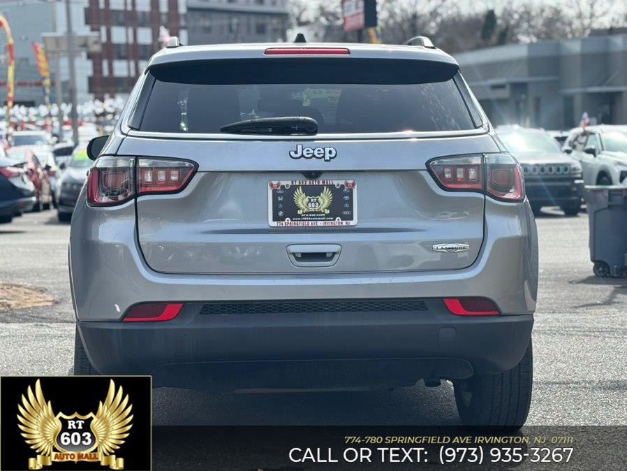 Used 2024 Jeep Compass Latitude image 5