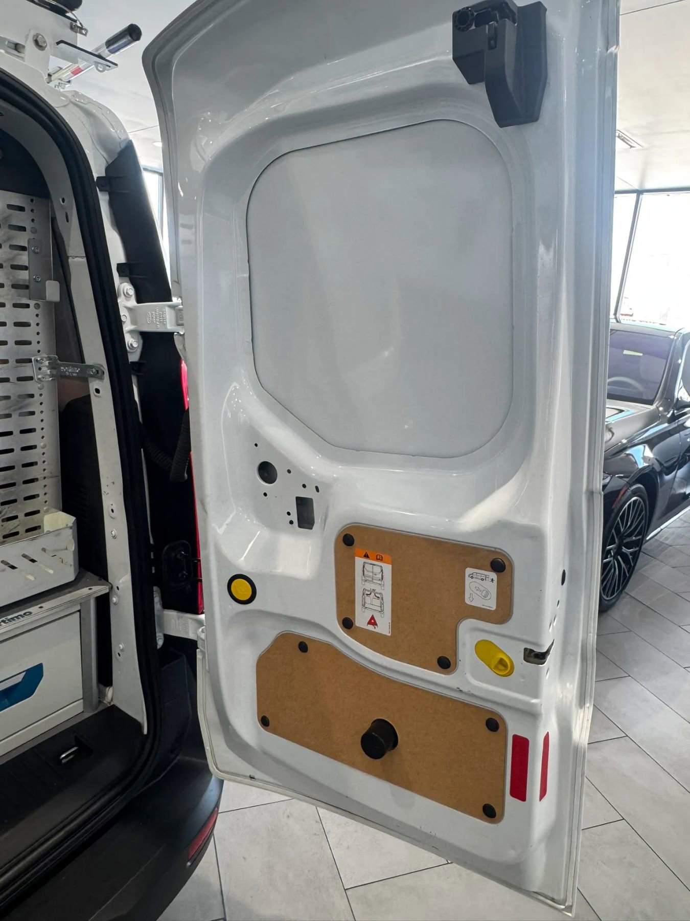 Used 2014 Ford Transit Connect XL image 24