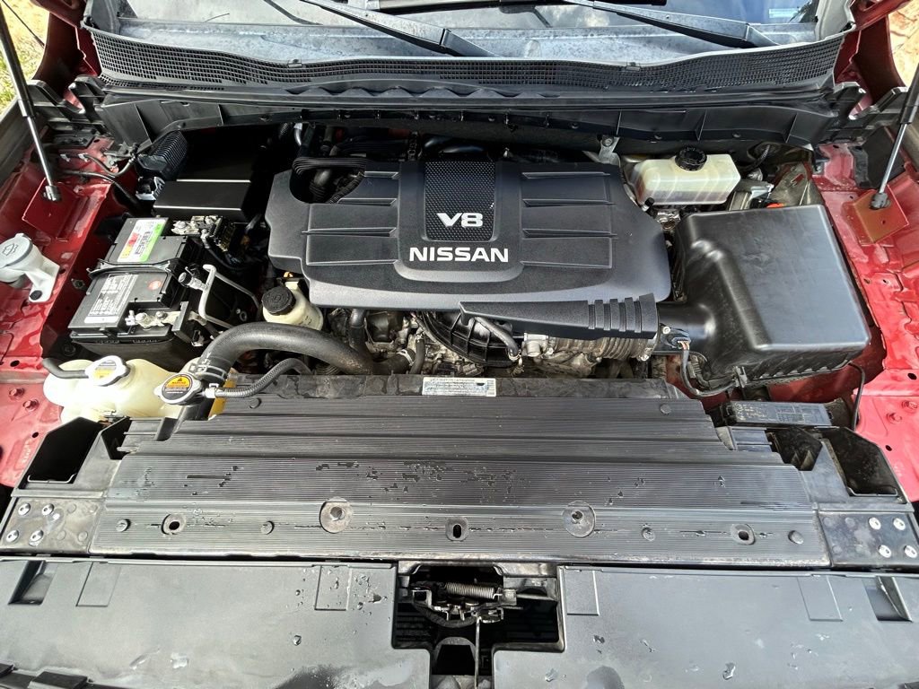 Used 2017 Nissan Titan Platinum Reserve image 29