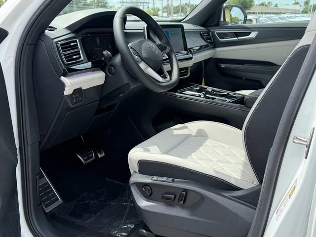 New 2026 Volkswagen Atlas Cross Sport SEL Premium R-Line AWD/4WD image 13