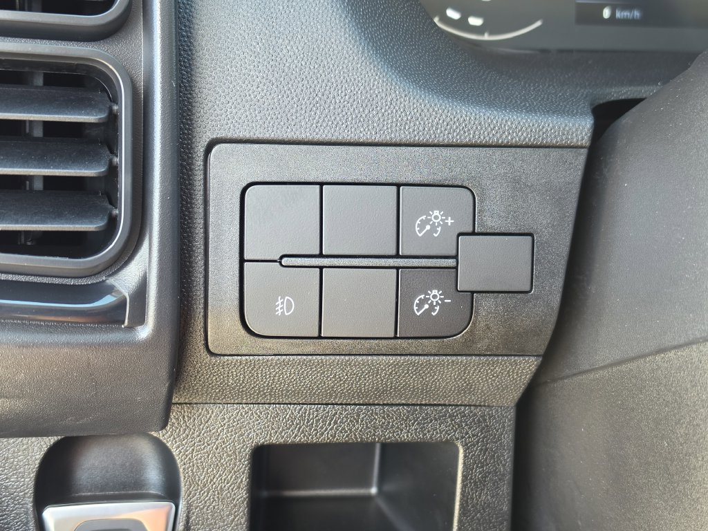 New 2026 RAM ProMaster 1500 w/ Premium Convenience Group FWD image 25