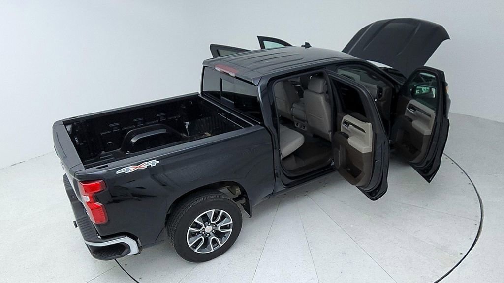 Certified 2023 Chevrolet Silverado 1500 LT w/ Leather Package image 20
