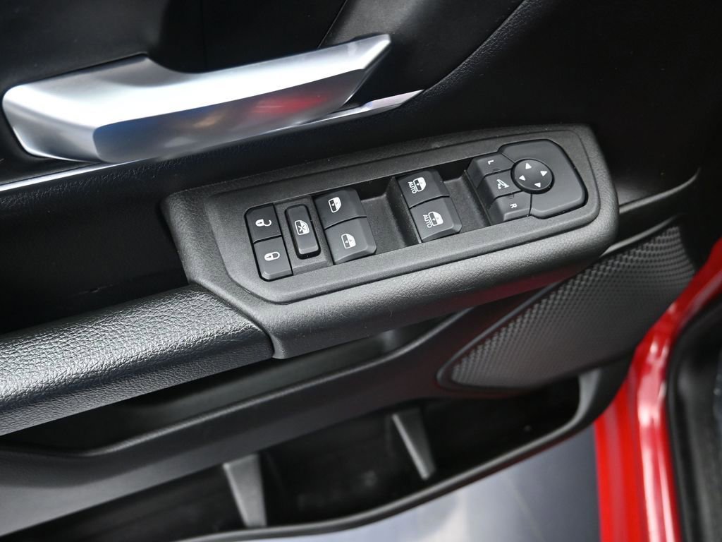 Used 2025 RAM 1500 Big Horn AWD/4WD image 11