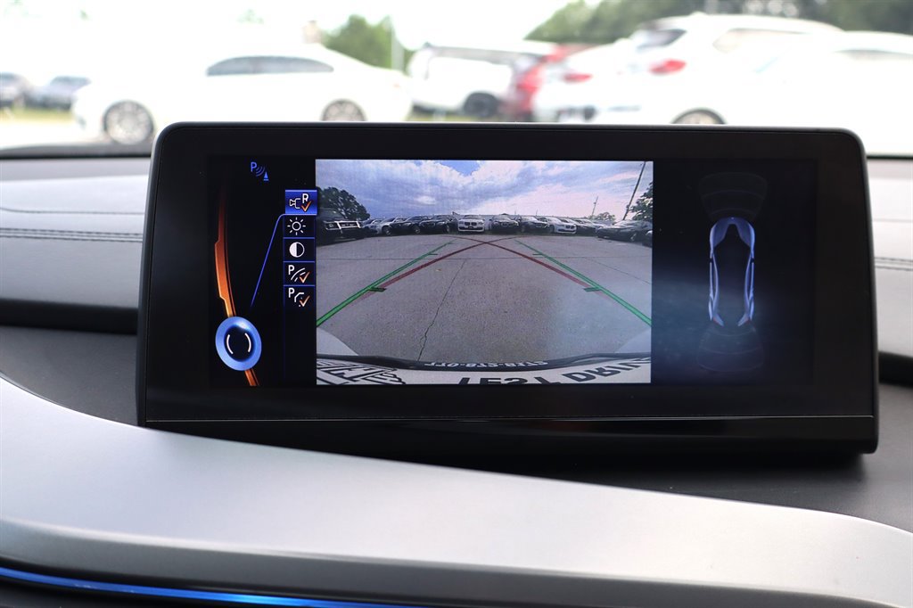Used 2016 BMW i8 AWD/4WD image 24