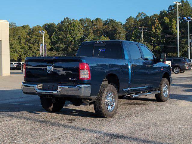 Used 2024 RAM 2500 Tradesman w/ Chrome Appearance Group image 5