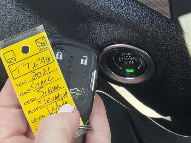 Used 2021 GMC Sierra 1500 Elevation image 17