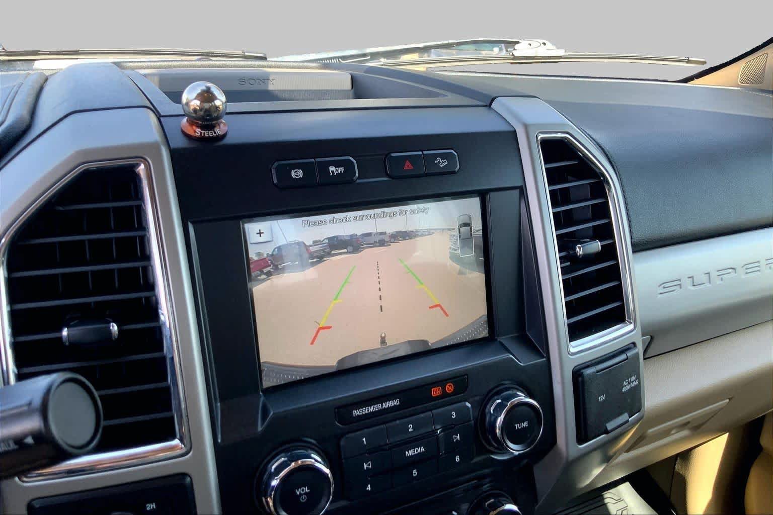 Used 2018 Ford F250 Lariat w/ Lariat Ultimate Package AWD/4WD image 27