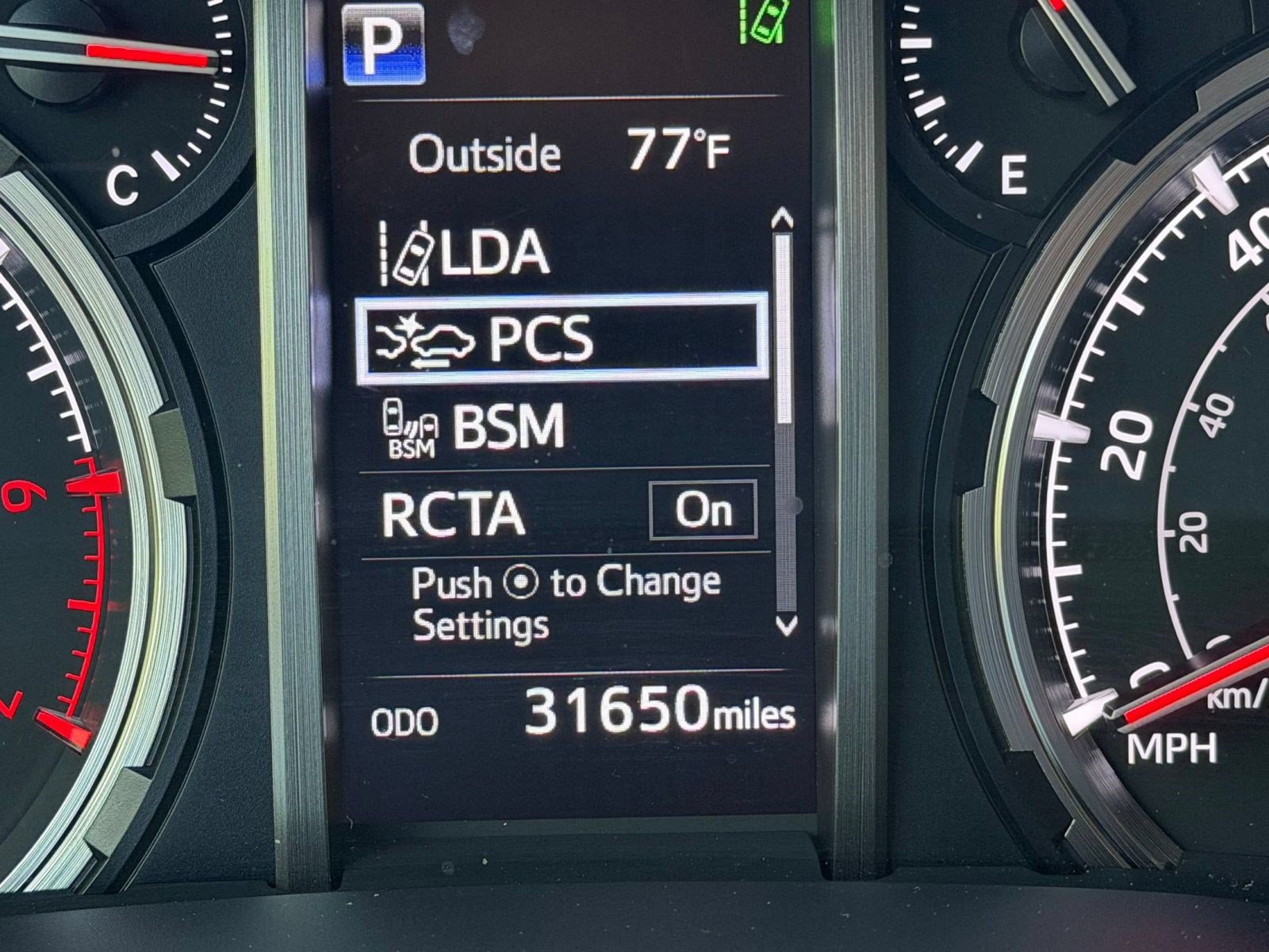 Used 2024 Toyota 4Runner Limited AWD/4WD image 21
