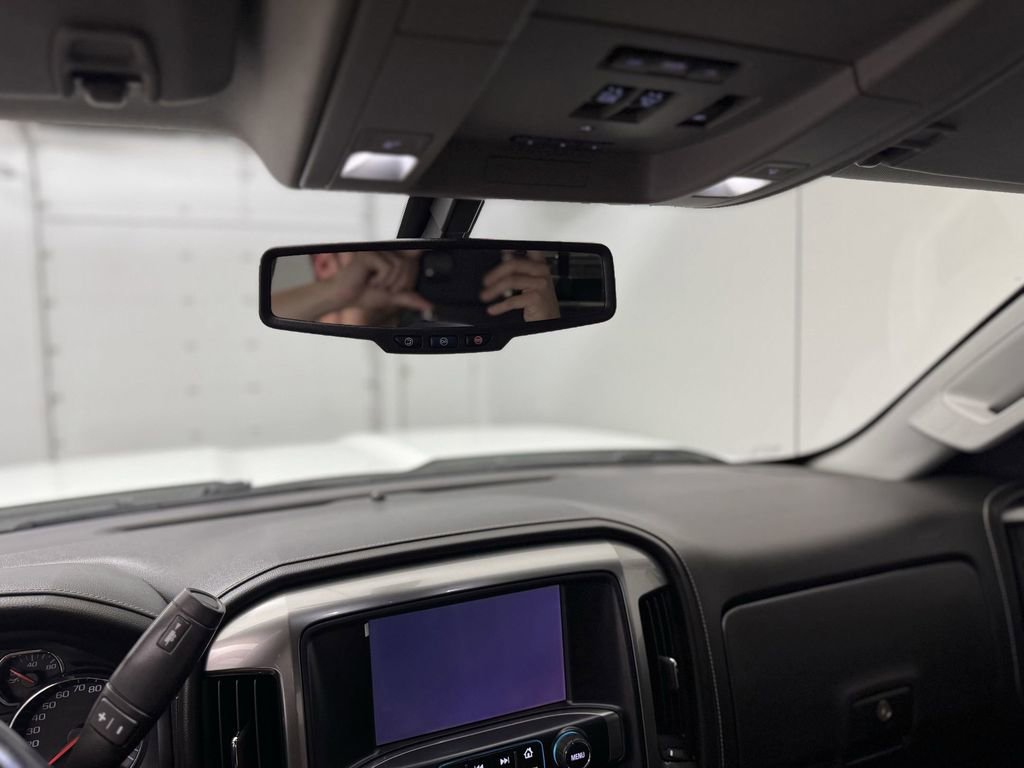 Used 2018 Chevrolet Silverado 2500 LTZ image 15