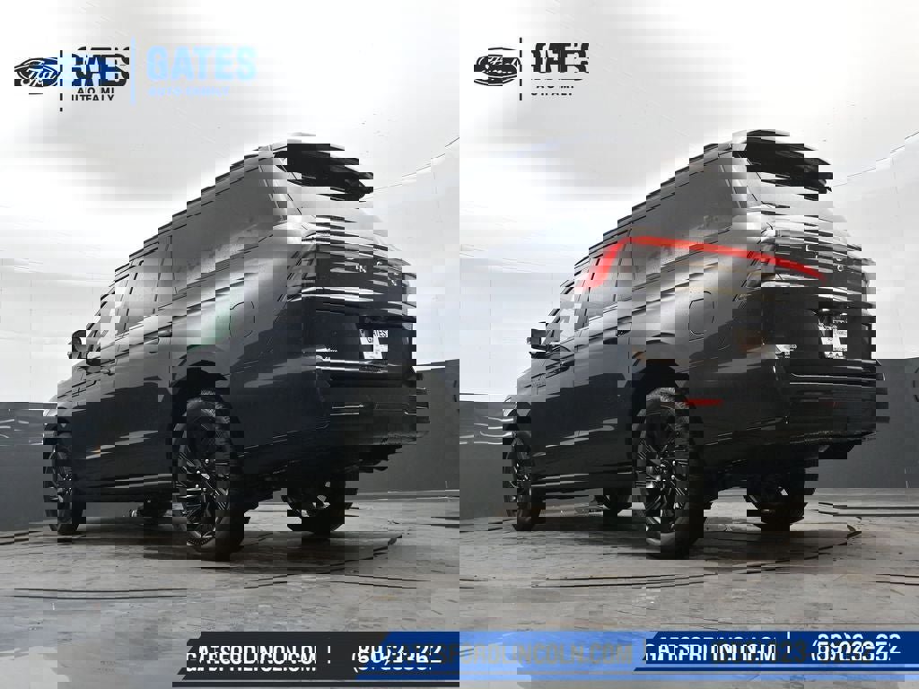 New 2026 Lincoln Navigator L Reserve w/ Jet Appearance Package image 60