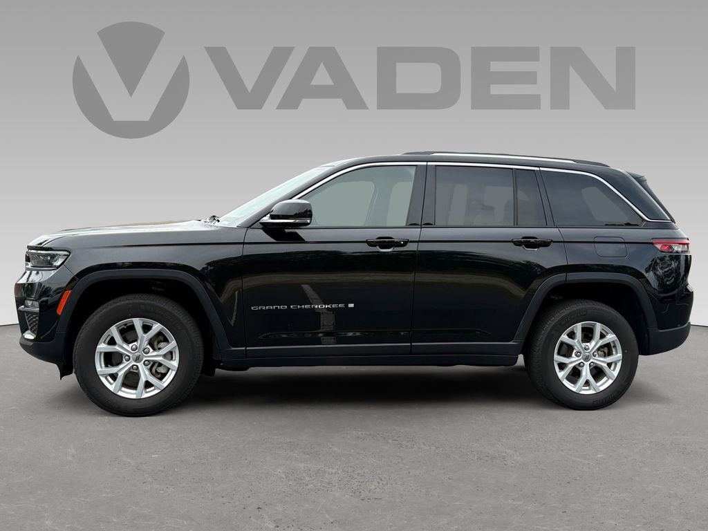 Used 2023 Jeep Grand Cherokee Limited AWD/4WD image 7