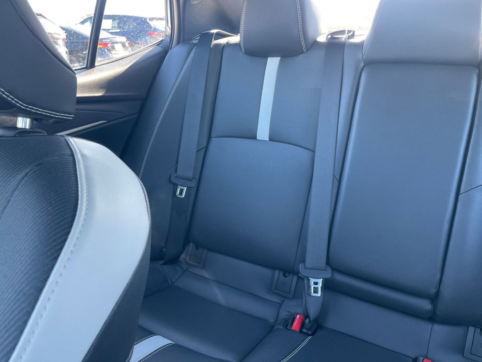 Used 2025 Toyota Camry SE image 39