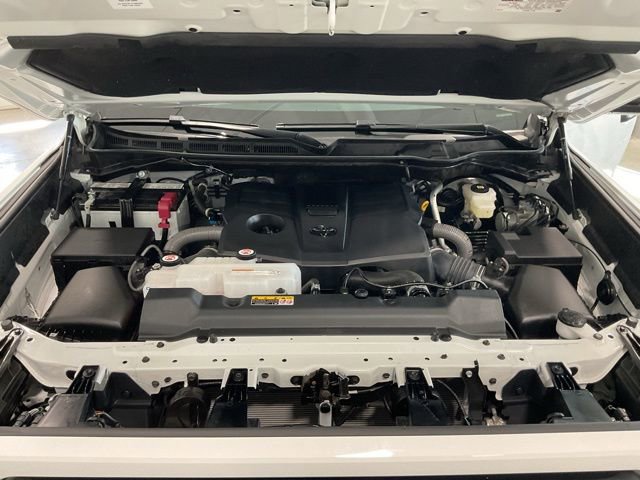Used 2023 Toyota Tundra SR5 w/ SR5 Convenience Package AWD/4WD image 21