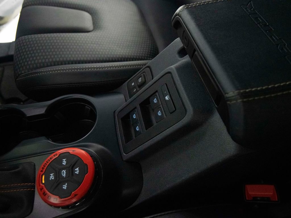 Used 2024 Ford Bronco Raptor AWD/4WD image 25