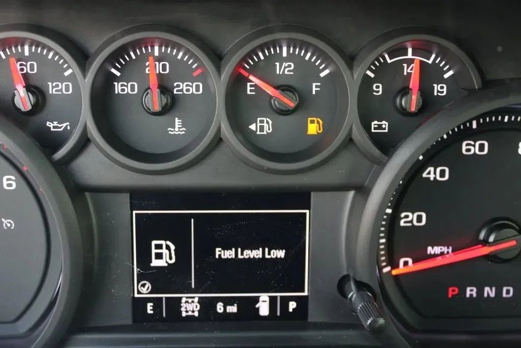 New 2026 GMC Sierra 2500 Pro AWD/4WD image 15