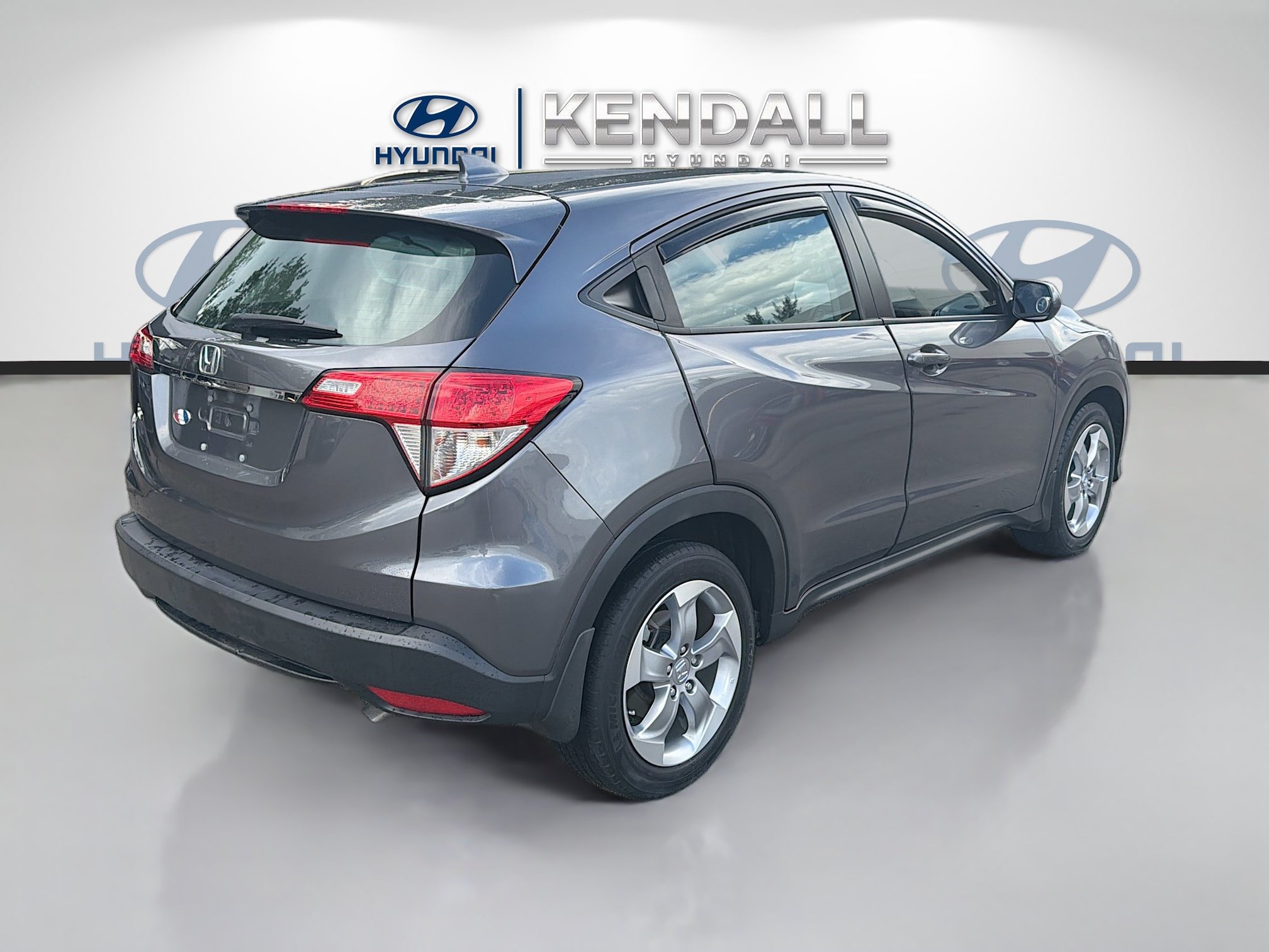 Used 2022 Honda HR-V LX image 6