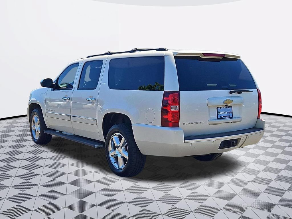 Used 2014 Chevrolet Suburban LTZ AWD/4WD image 4
